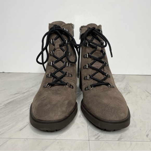 New! Lucky Brand Dareek Lace Up Combat Bootie 9 1/2 M - Picture 2 of 14